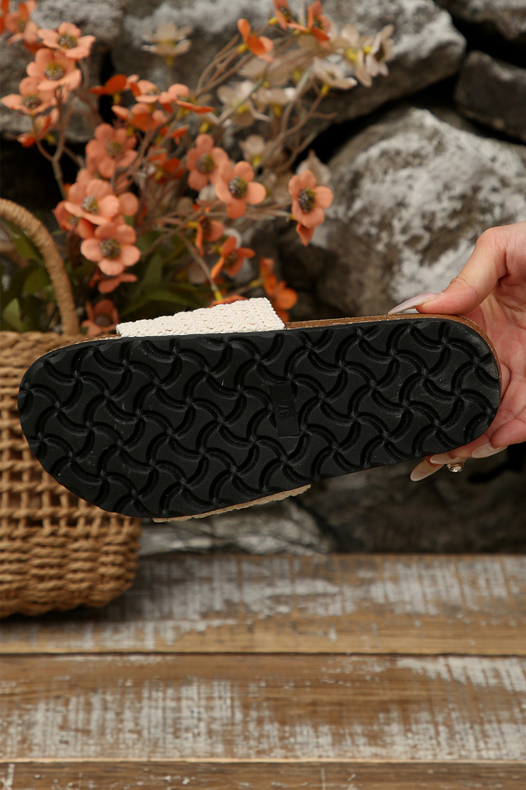 White Woven Wide Band Open Toe Flat Slippers