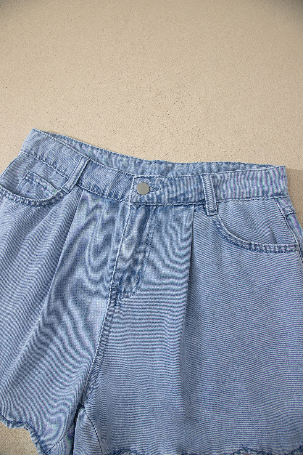 Myosotis Solid Color Scalloped Trim Casual Denim Shorts
